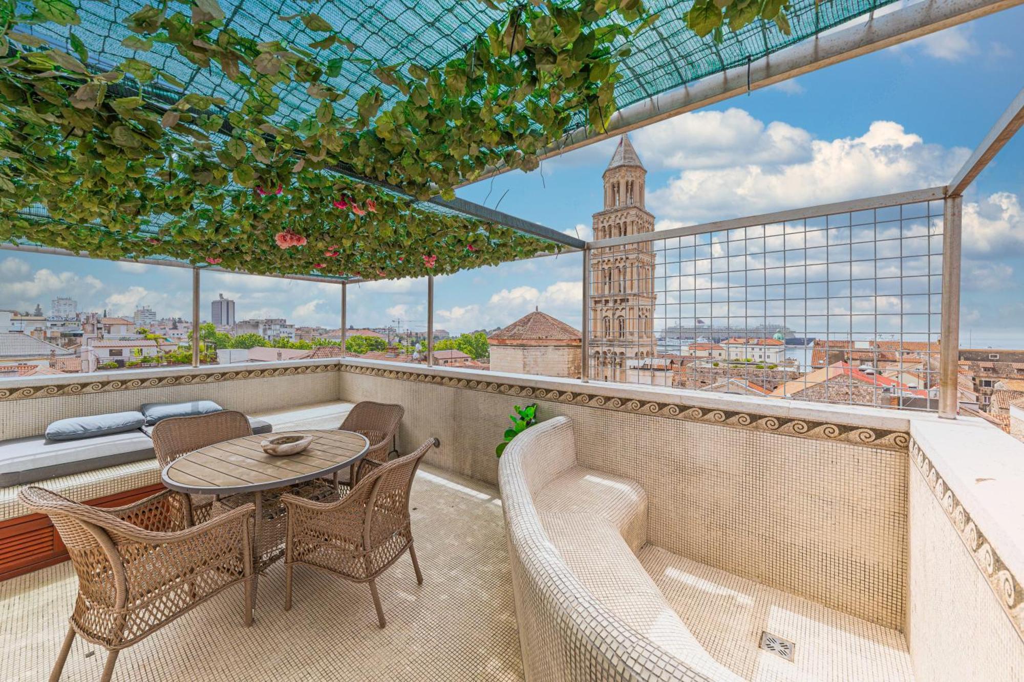 Augubio Penthouse Apartment Split Exterior foto