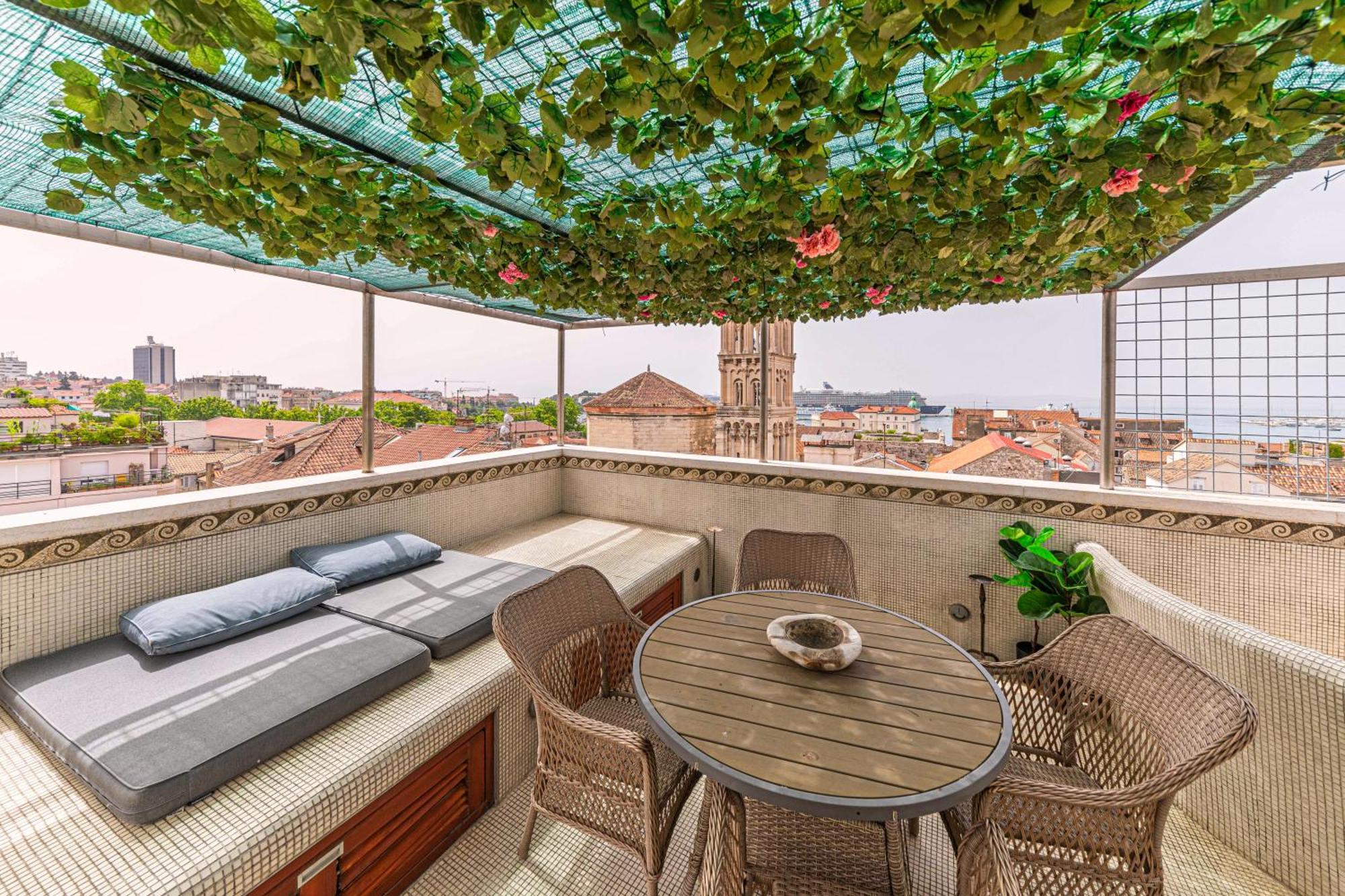 Augubio Penthouse Apartment Split Exterior foto